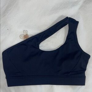 3 for $20 ✨ One Shoulder Cut Out Bra